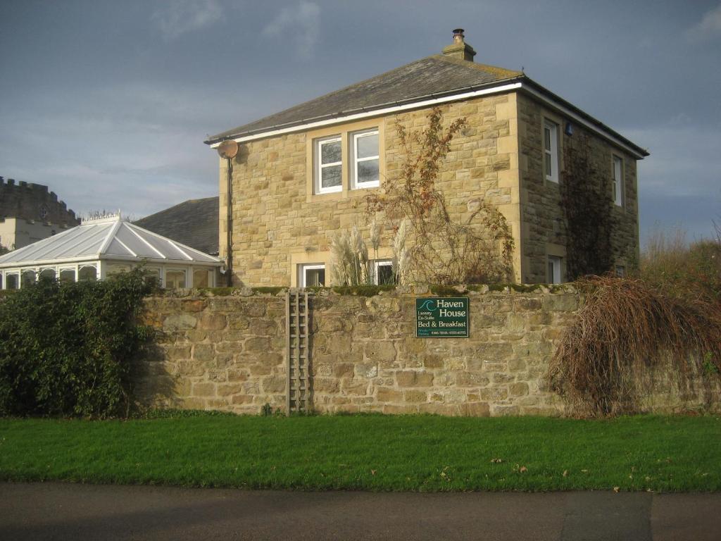Haven House B&B Beadnell Exteriör bild